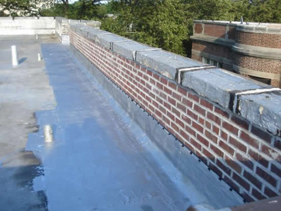 Kirpichnyj parapet