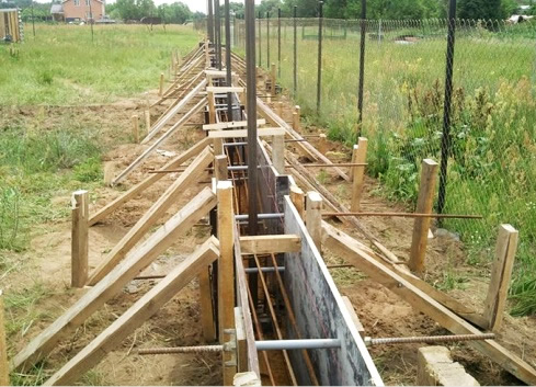 fundament dlya kirpichnih stolbov