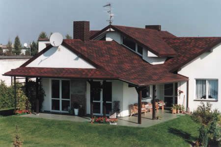Крыша, покрытая гибкой черепицей