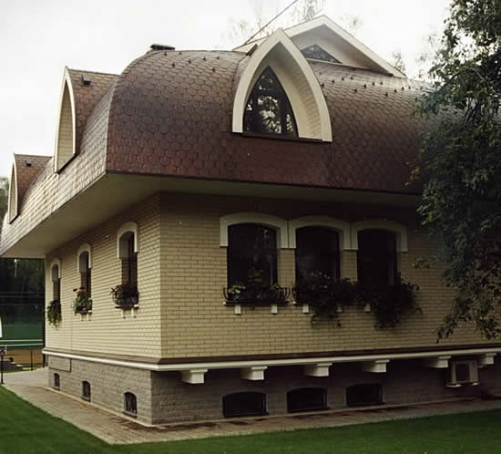 Крыша, покрытая черепицей Тегола